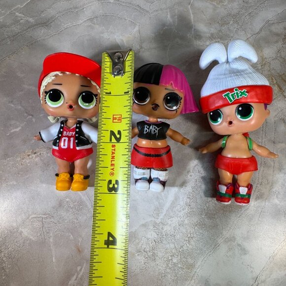 L.O.L. Surprise! Baby Doll Trio Set Collectible Figures With Outfits & Accessori - Picture 5 of 8
